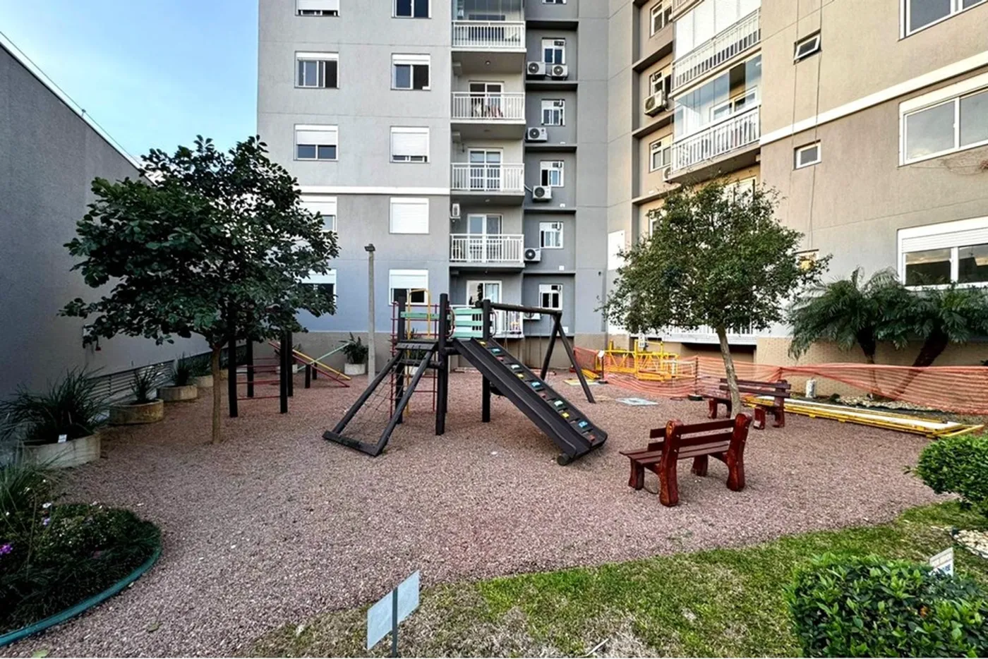 NSDGDF 383 Apto 610241012-207 - REMAX 520 Exclusividades