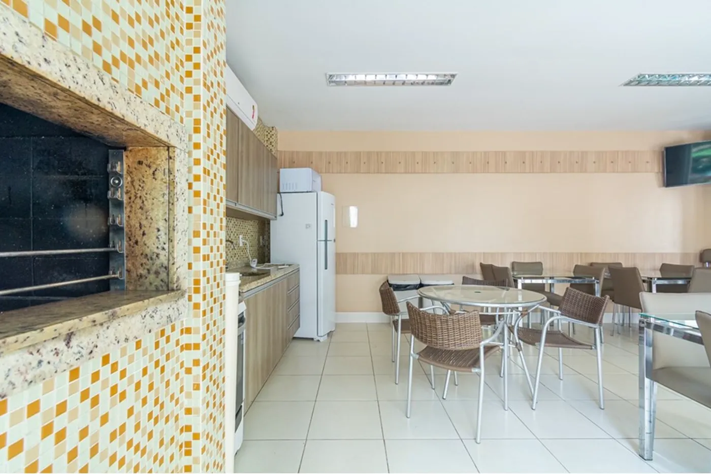 NSDGDF 383 Apto 610241012-207 - REMAX 520 Exclusividades
