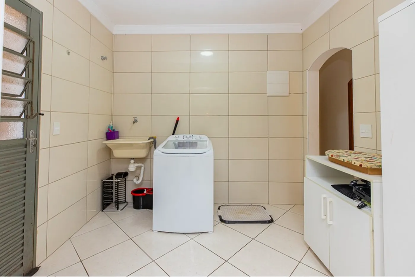 JKJS 112 Casa 601131079-5 - REMAX Ares Exclusividades