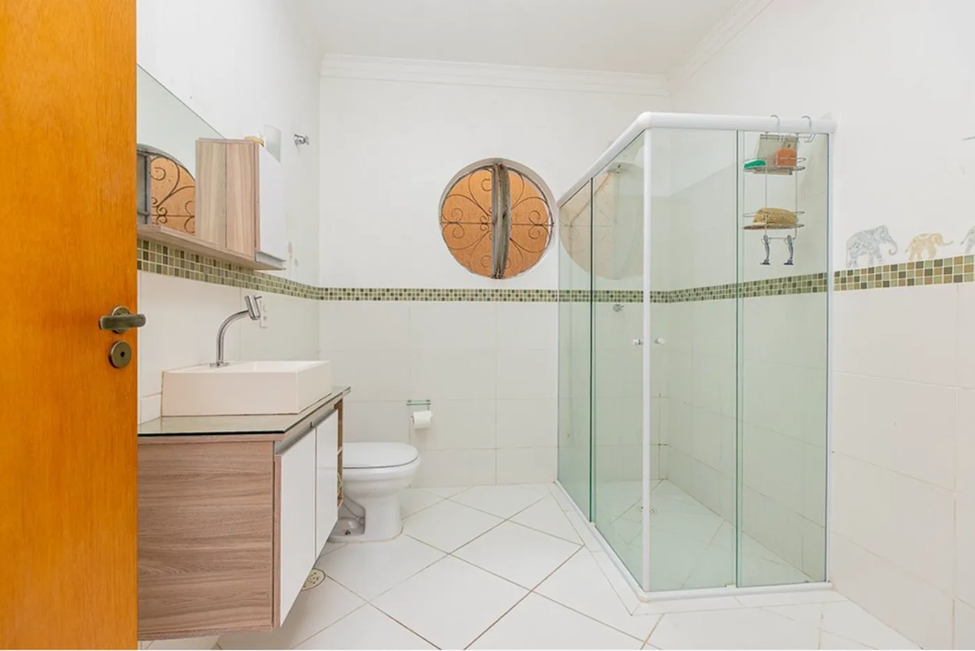 JKJS 112 Casa 601131079-5 - REMAX Ares Exclusividades
