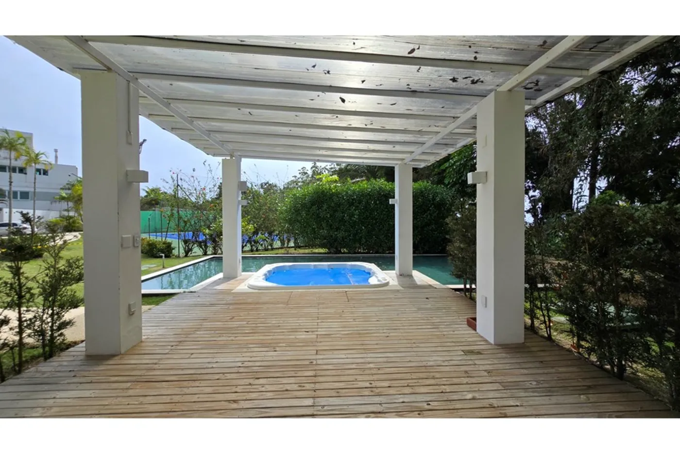 CTBX 2395 Apto 590441066-39 - REMAX Dream On II Exclusividades