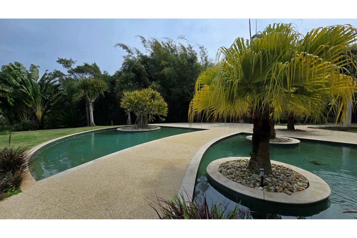 CTBX 2395 Apto 590441066-39 - REMAX Dream On II Exclusividades