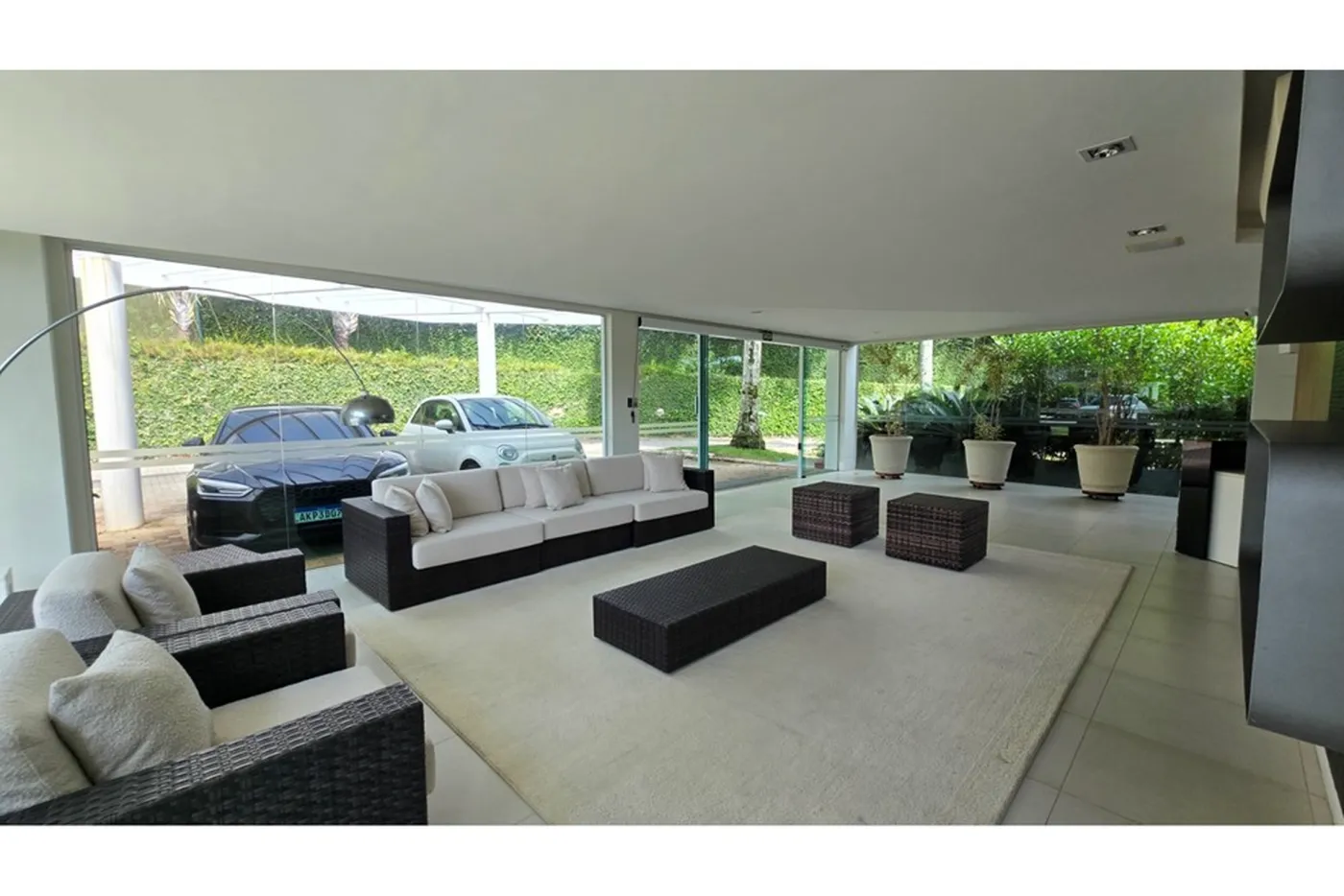 CTBX 2395 Apto 590441066-39 - REMAX Dream On II Exclusividades