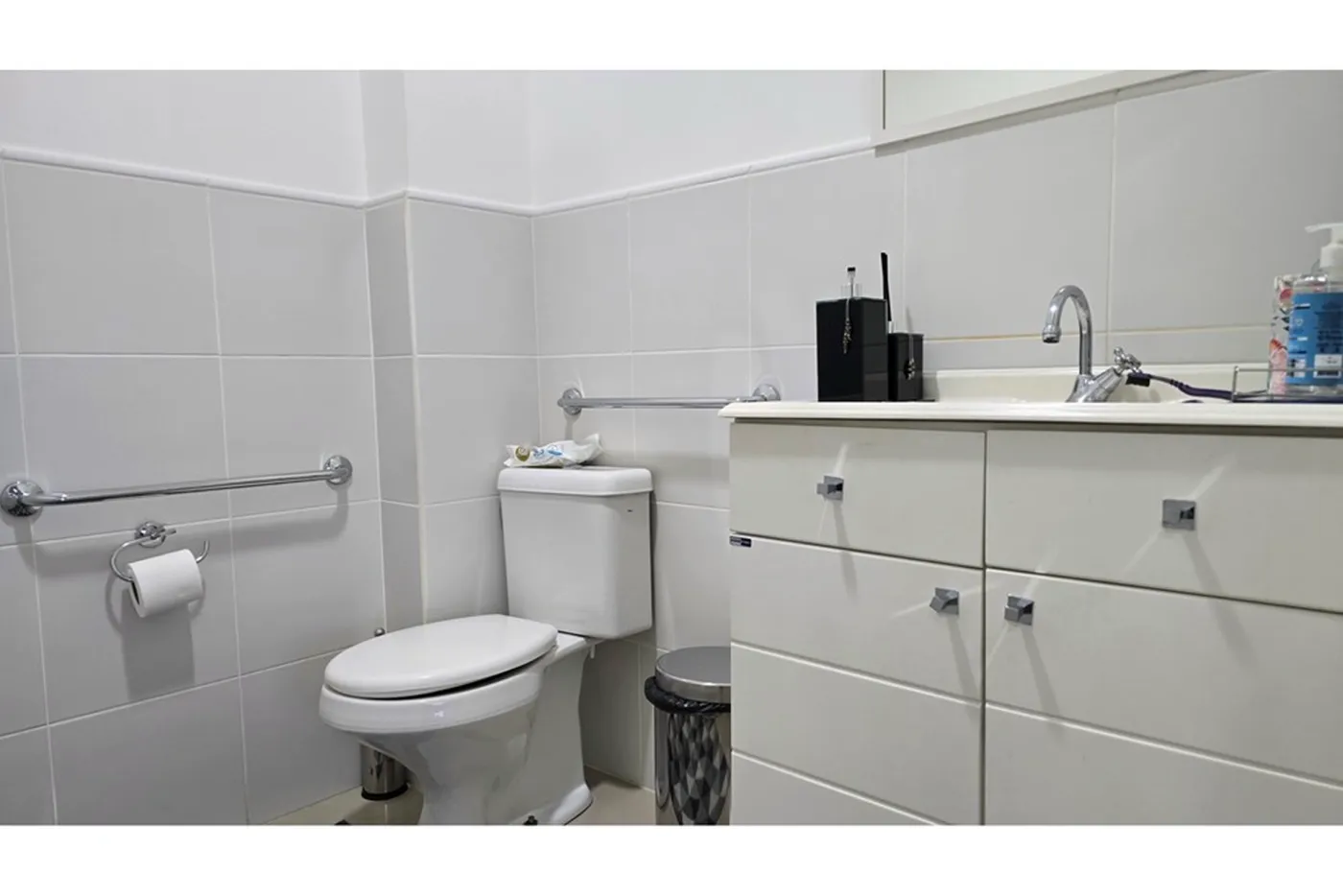CDAZ 277 Sala 590441066-36 - REMAX Dream On II Exclusividades