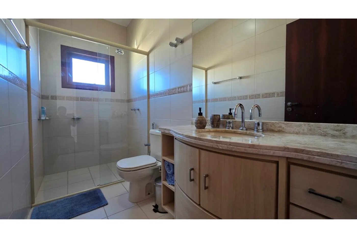 JIDG 211 590441066-42 - REMAX Dream On II Exclusividades