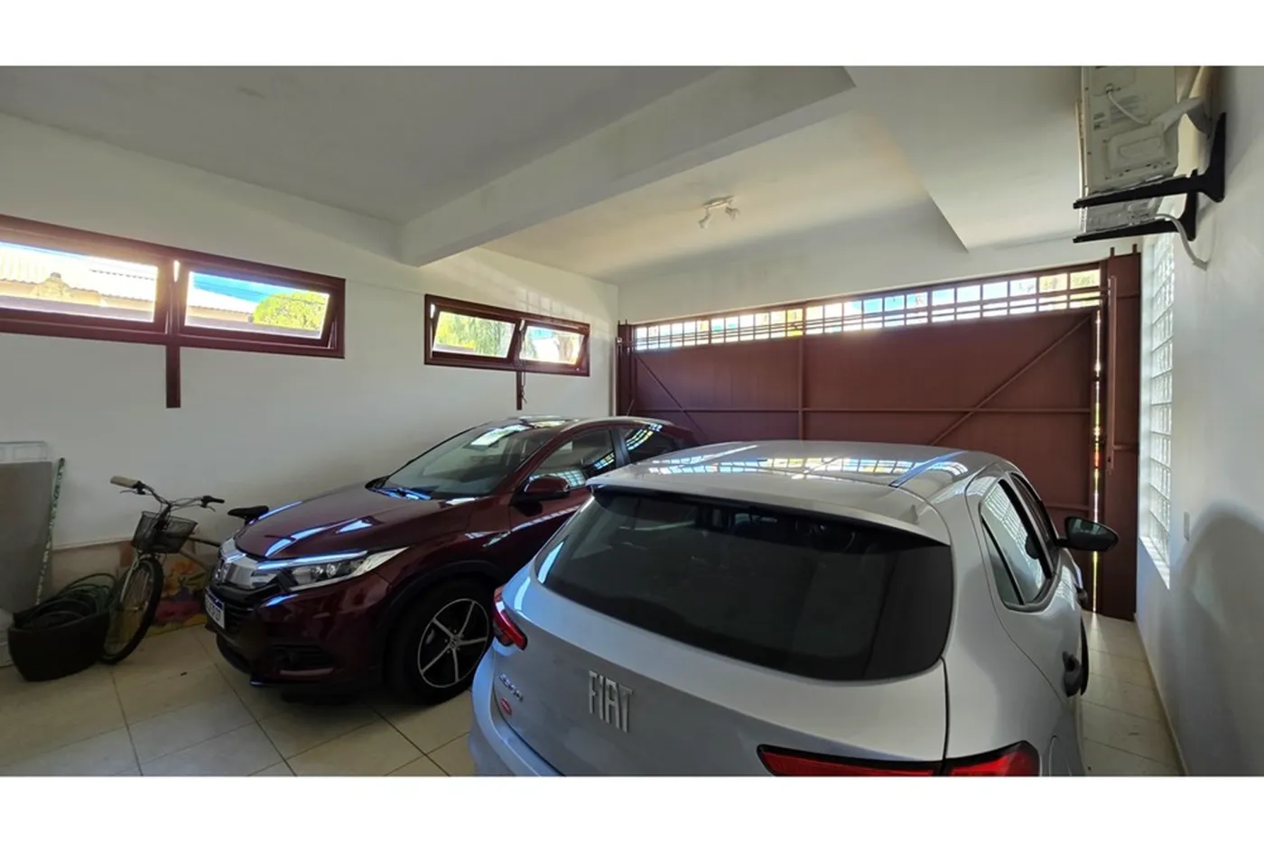 JIDG 211 590441066-42 - REMAX Dream On II Exclusividades