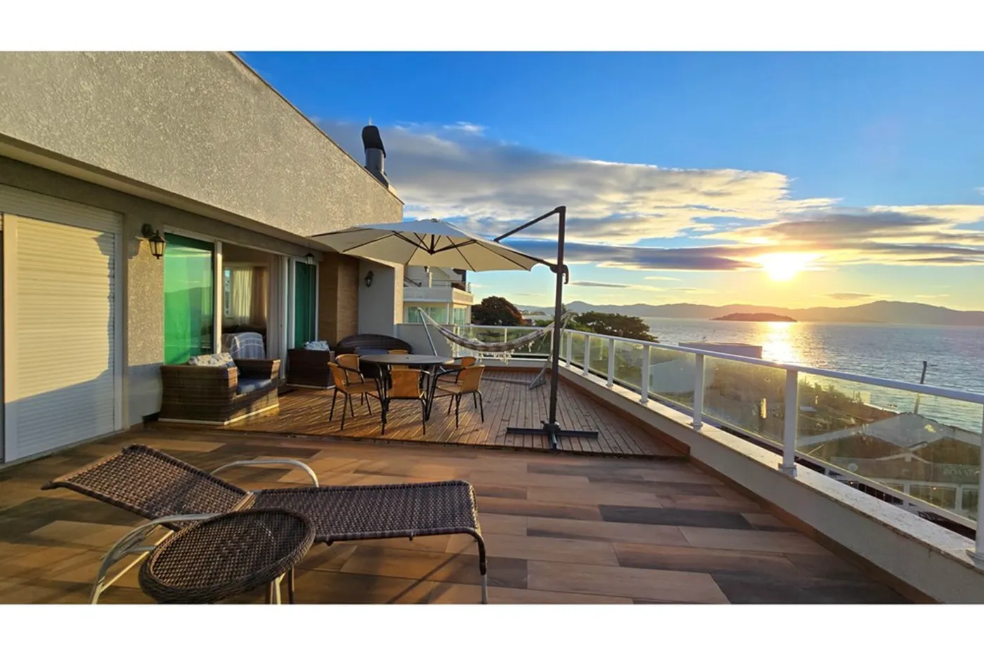 CDE 624 Apto 590441066-28 - REMAX Dream On II Exclusividades