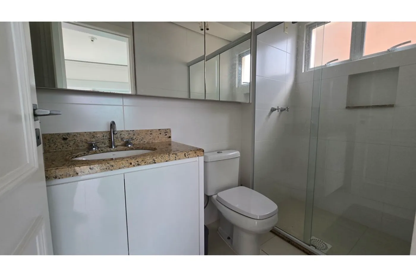 CDE 758 Apto 590441066-40 - REMAX Dream On II Exclusividades