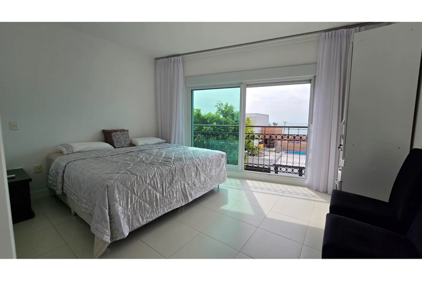 CDE 758 Apto 590441066-40 - REMAX Dream On II Exclusividades