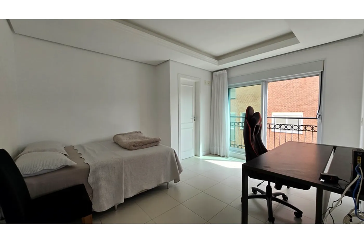 CDE 758 Apto 590441066-40 - REMAX Dream On II Exclusividades