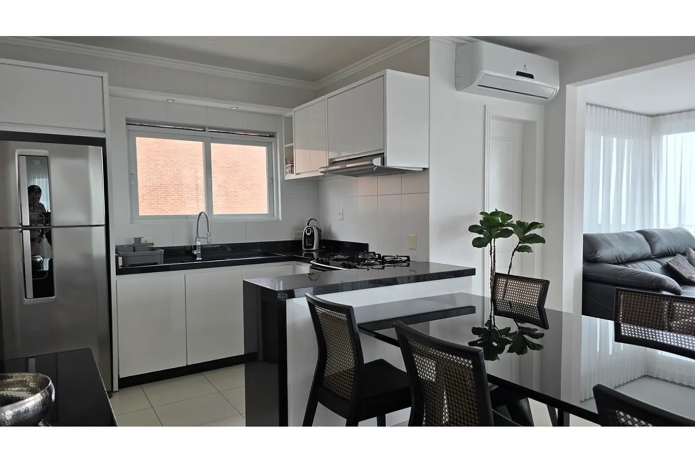 CDE 758 Apto 590441066-40 - REMAX Dream On II Exclusividades