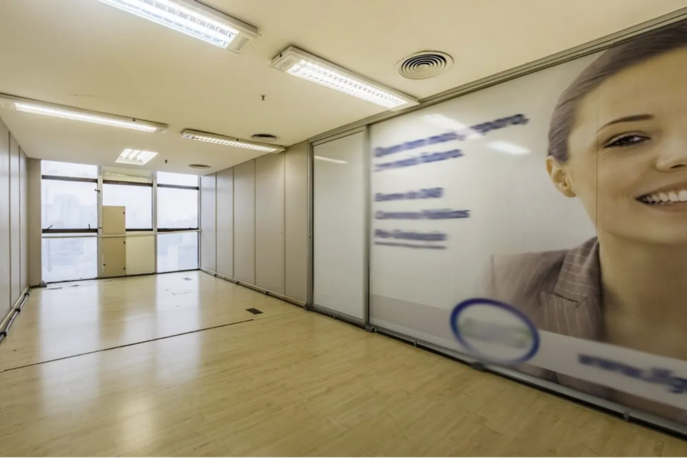 CHDA 1001 Sala 612511065-1 - REMAX Moderna Exclusividades