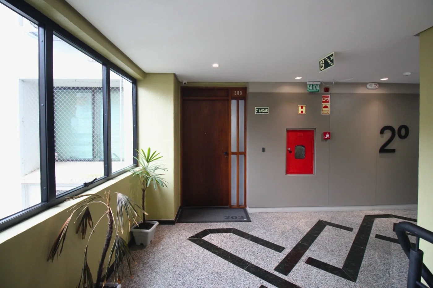 PT 98 Sala 10203 - TF Imóveis Exclusividades