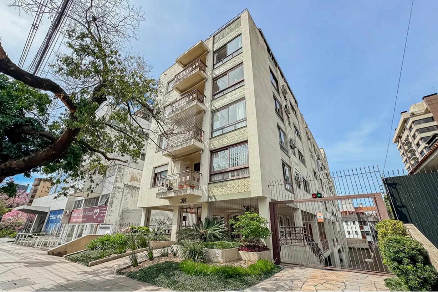 HDPI 1000 Apto 610291035-5 - REMAX Capital Park Exclusividades