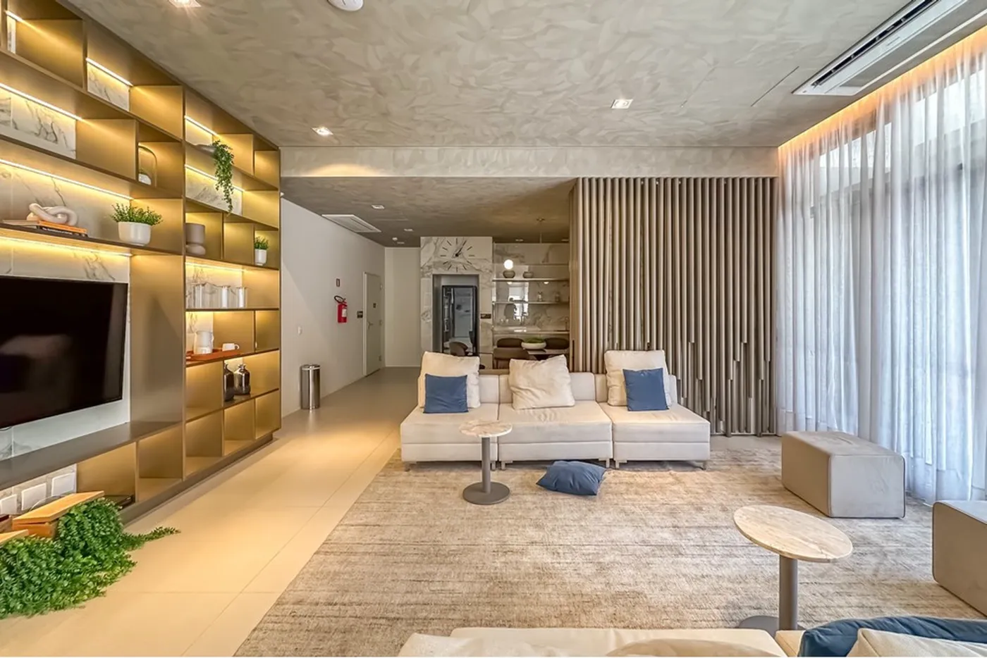 IBJF 152 Apto 630331102-15 - REMAX Comunità Exclusividades