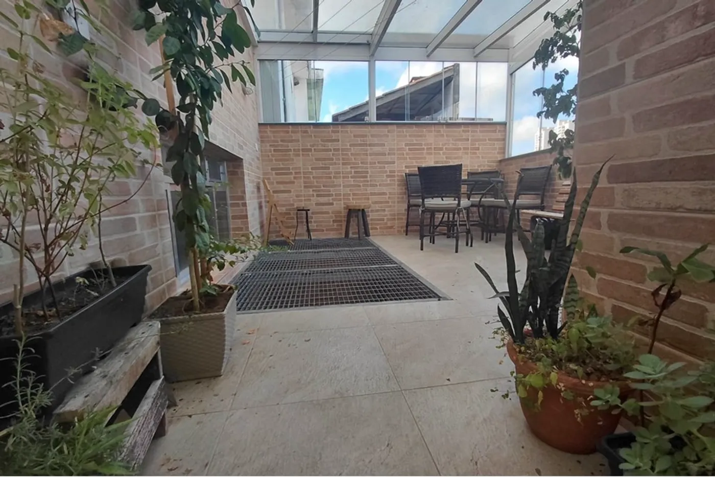 VGSBDB 555 Casa 602171002-110 - REMAX My House Exclusividades