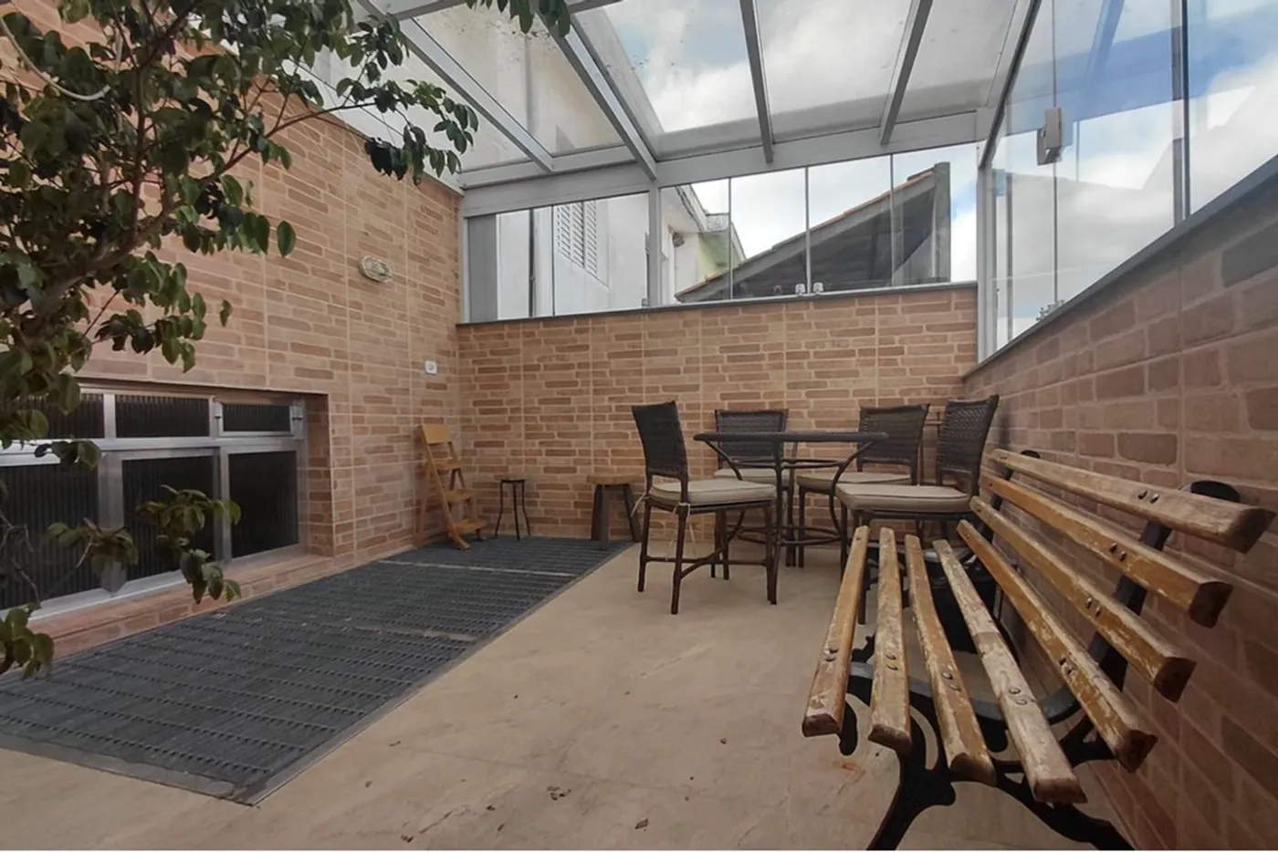 VGSBDB 555 Casa 602171002-110 - REMAX My House Exclusividades