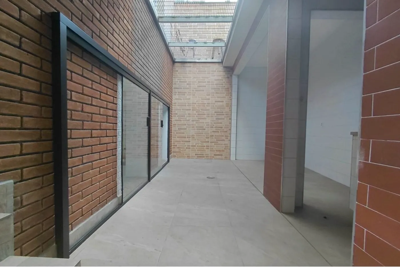VGSBDB 555 Casa 602171002-110 - REMAX My House Exclusividades