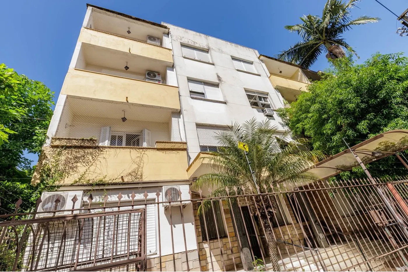 BFSA 876 Apto 610371006-47 - REMAX Rocket Exclusividades