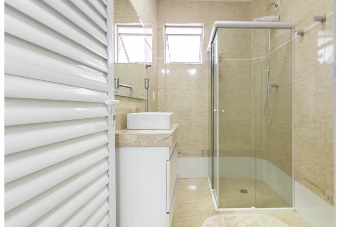 VLVD 64 601261021-440 - REMAX Terra Exclusividades