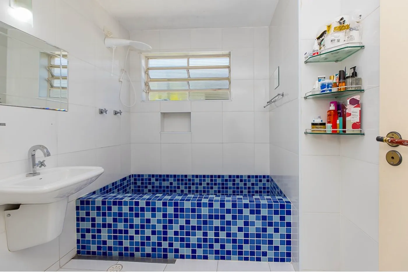 BDDDS 43 601241033-107 - REMAX Ville Exclusividades