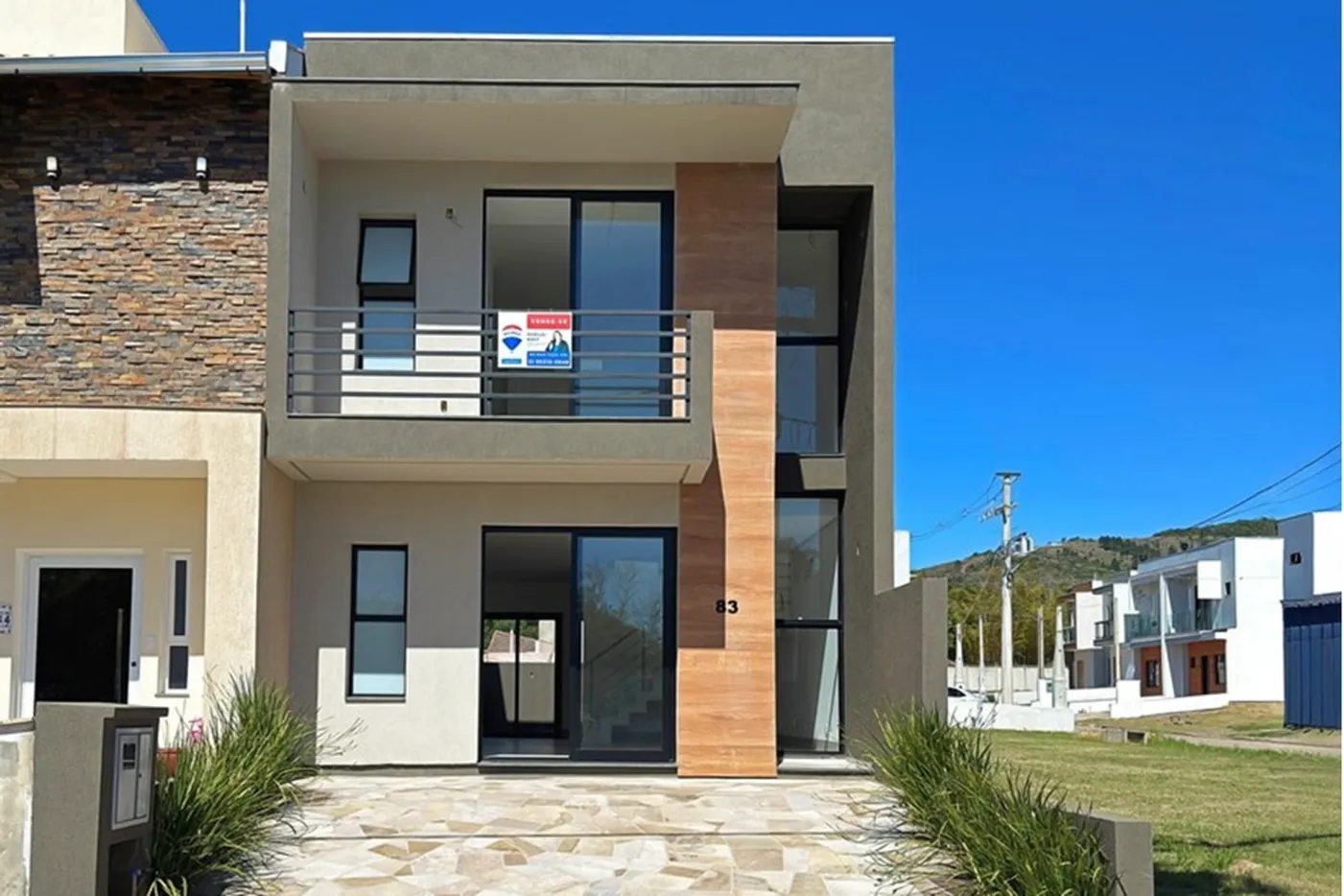 HJPN 478 610191034-123 - REMAX Casa Sul Exclusividades