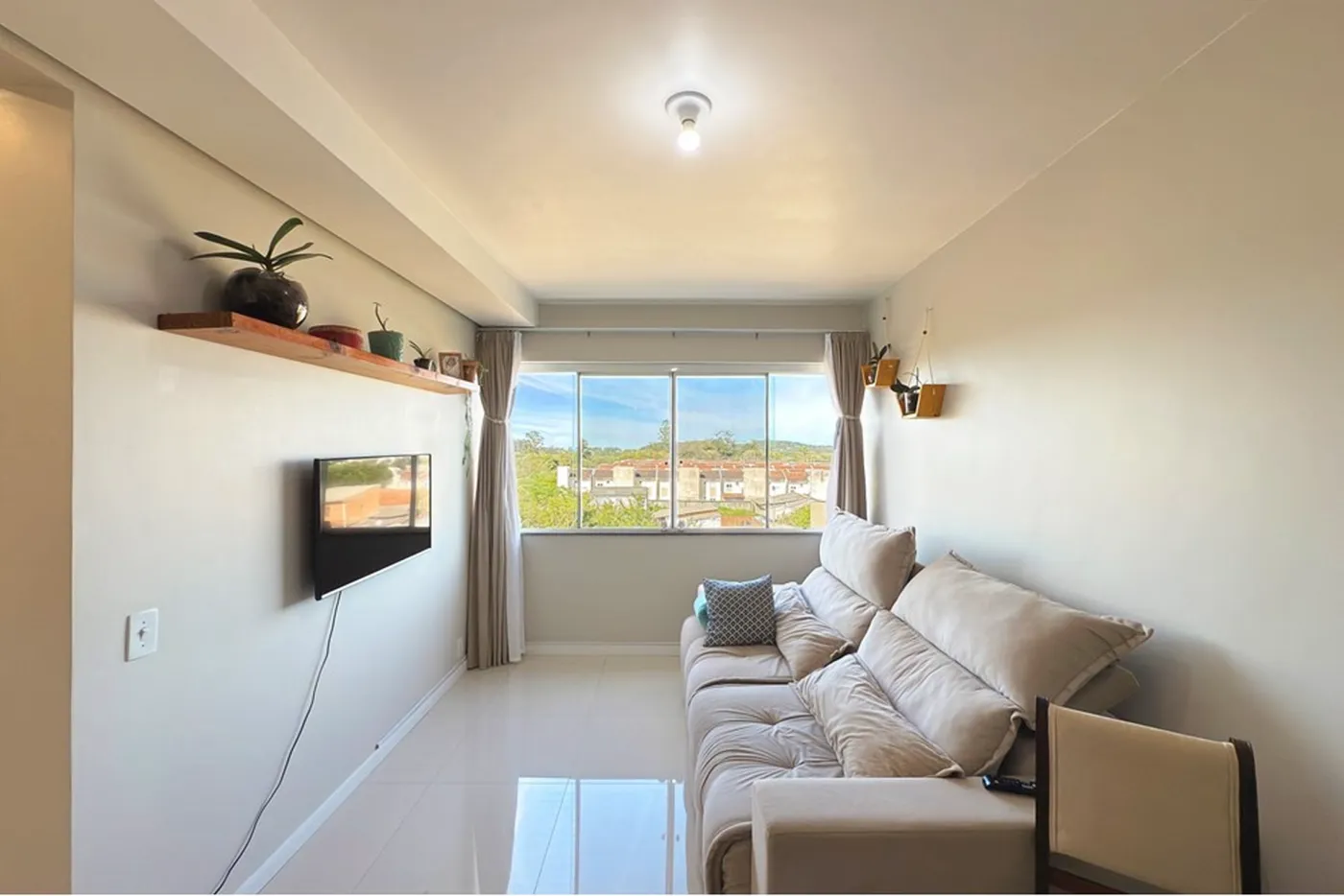 HDCM 490 Apto 610191035-124 - REMAX Casa Sul Exclusividades