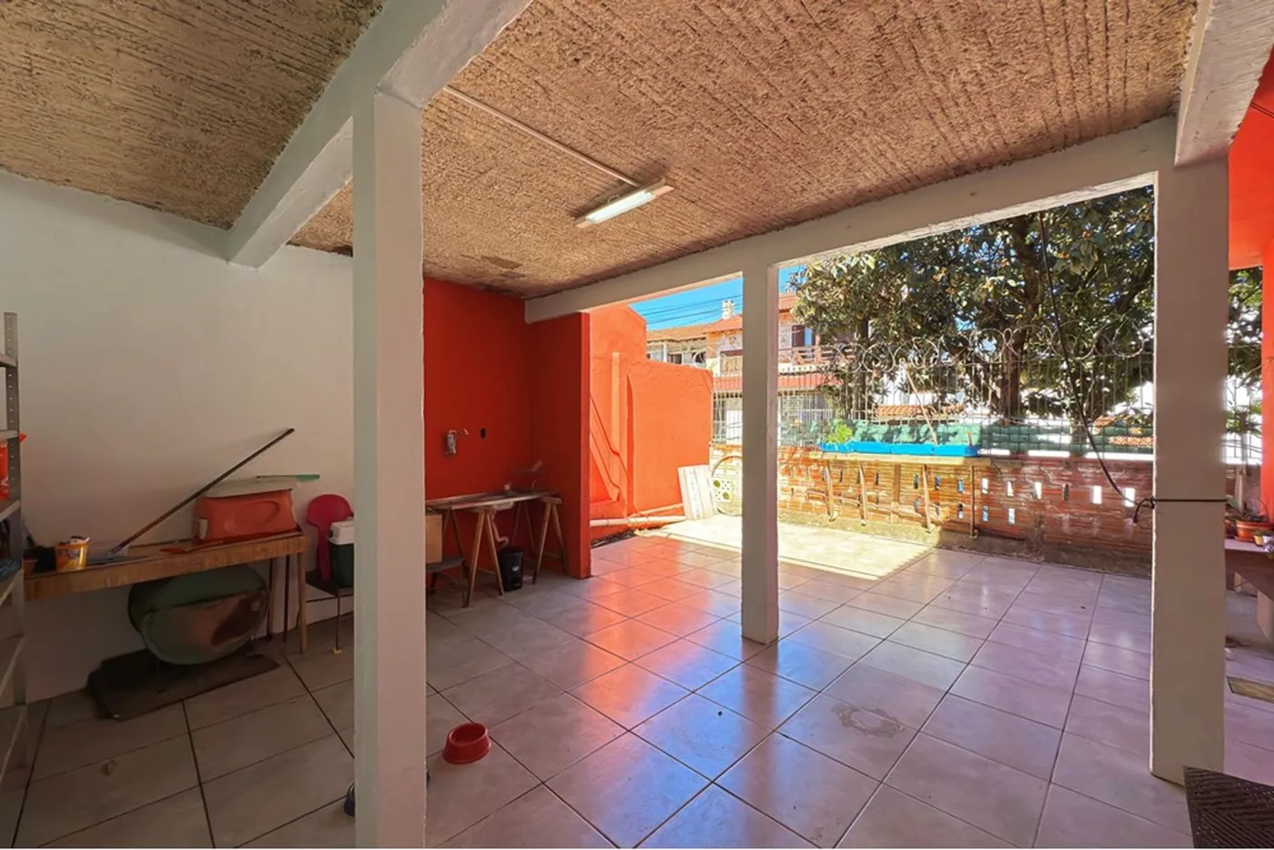 VNVDS 200 Casa 610191037-94 - REMAX Casa Sul Exclusividades