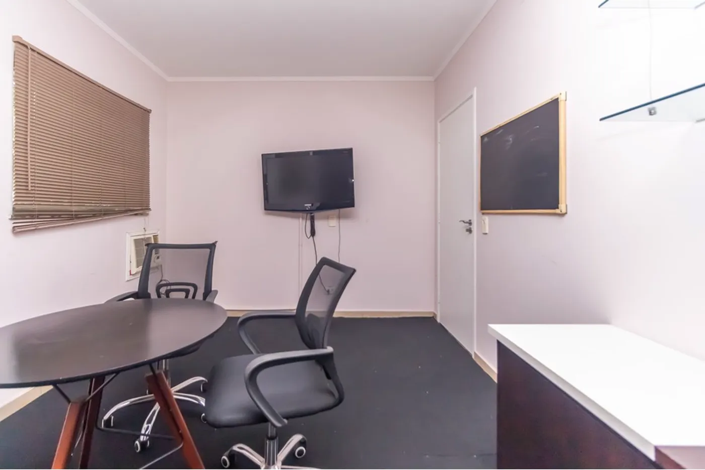 MJ 913 Sala 602221002-38 - REMAX Galeria Exclusividades