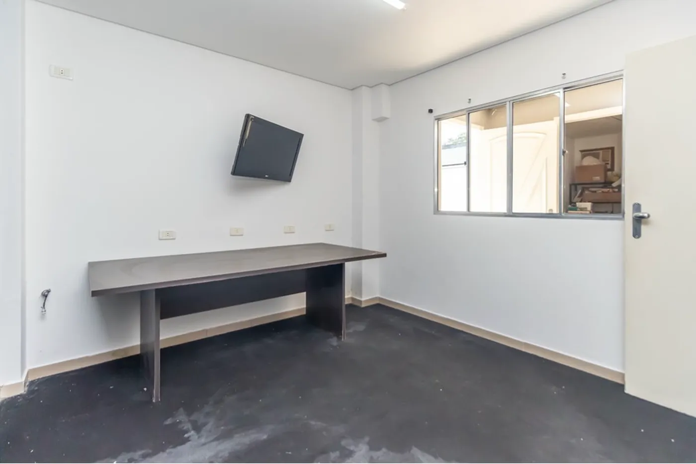 MJ 913 Sala 602221002-38 - REMAX Galeria Exclusividades