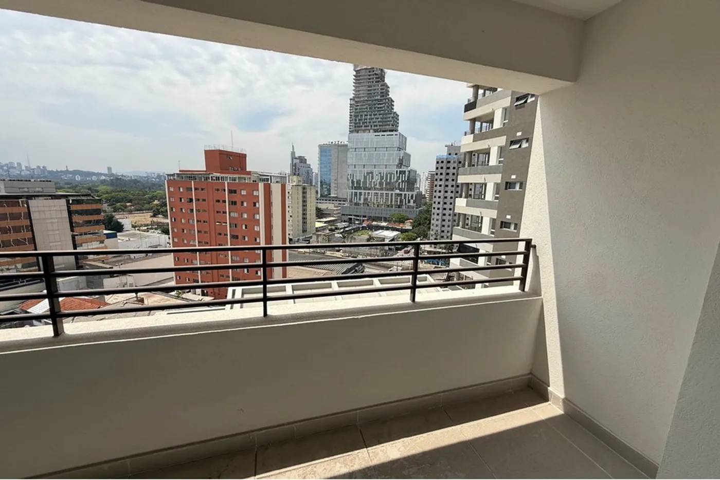 BVB 155 Apto 601081042-73 - REMAX Lepex Exclusividades