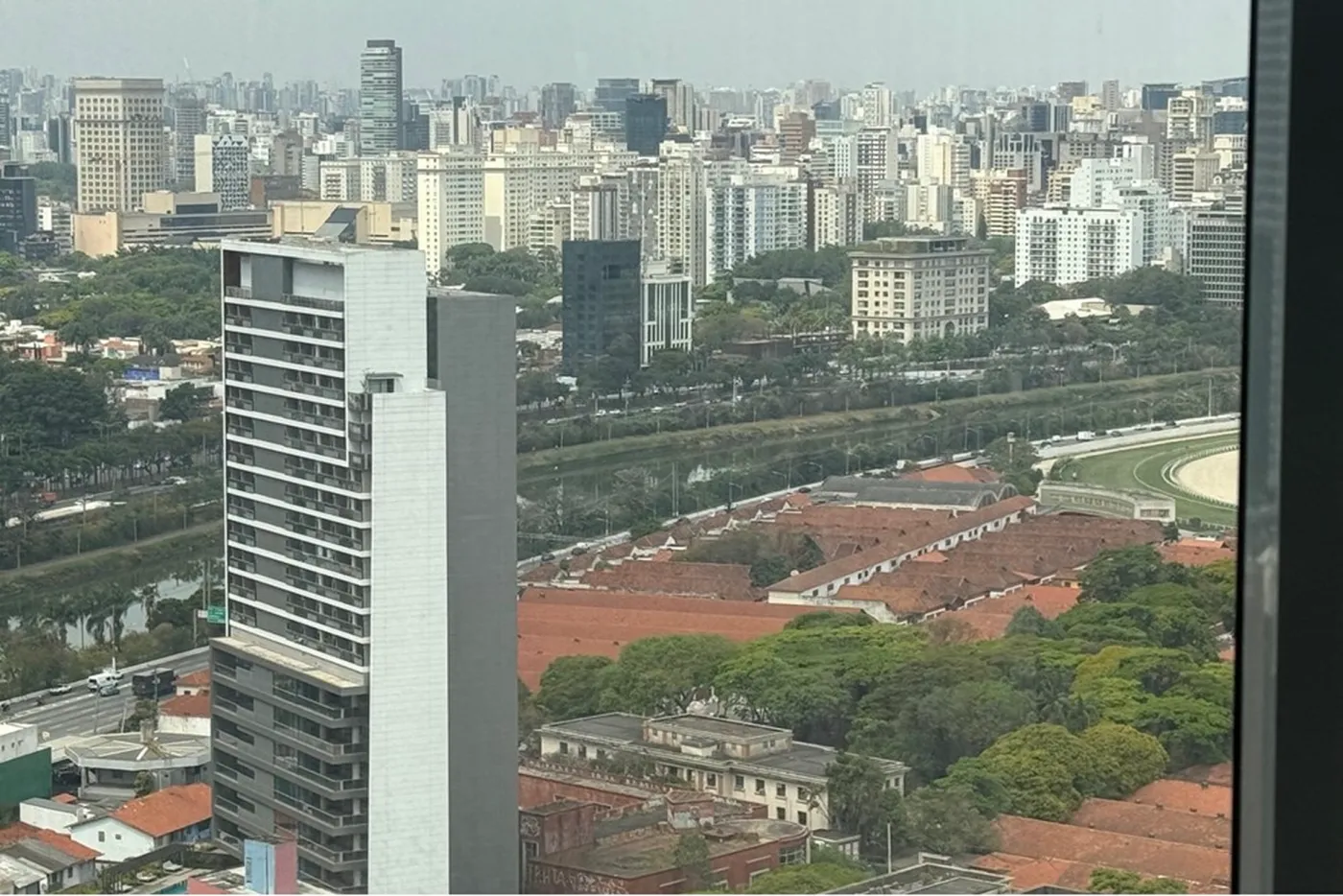 BVB 155 Apto 601081042-73 - REMAX Lepex Exclusividades
