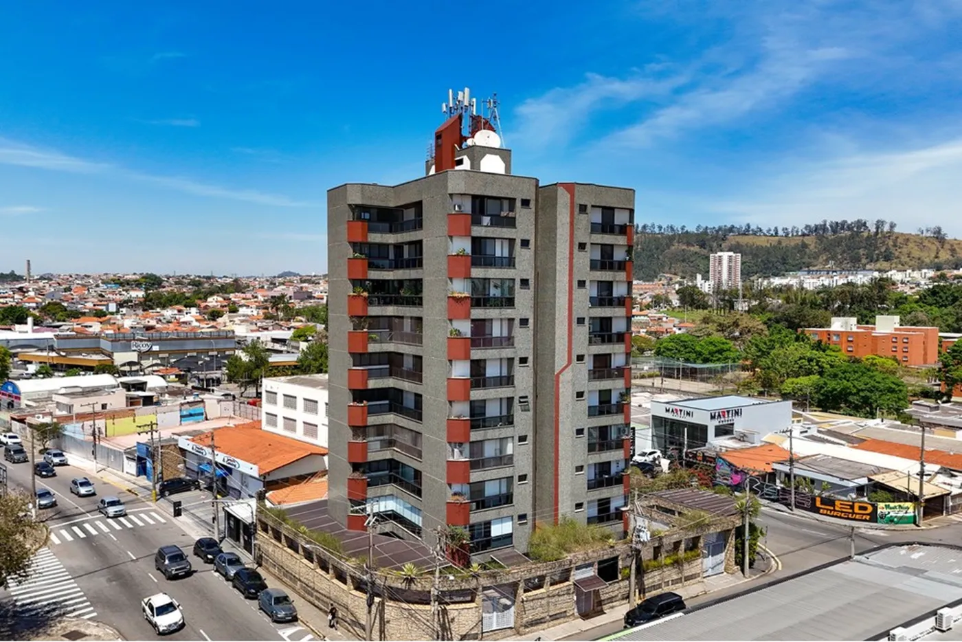 VAIAGF 13 Apto 690591010-46 - REMAX Máxima Exclusividades