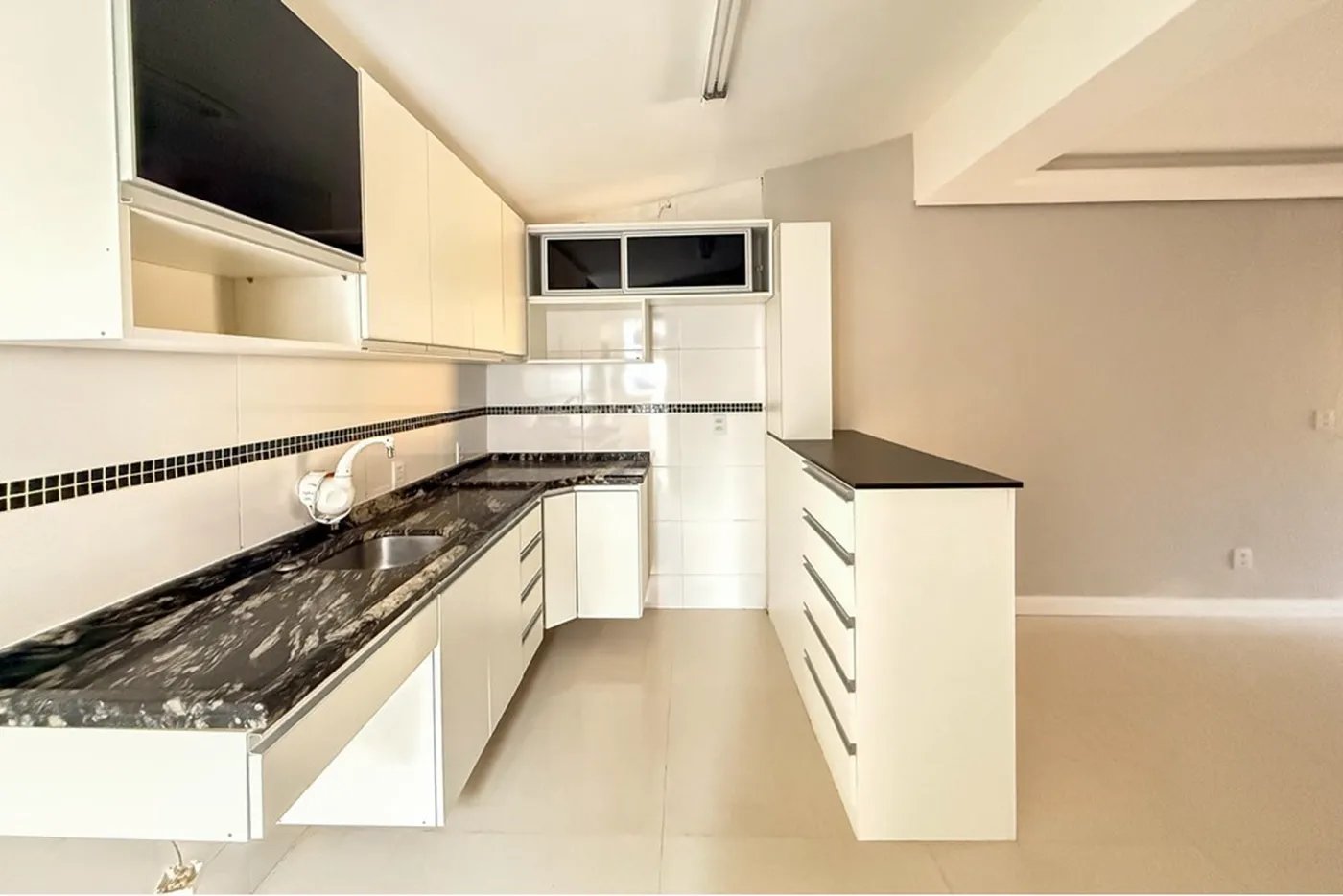 RBPL 715 Casa 612651052-74 - REMAX Pillares Exclusividades