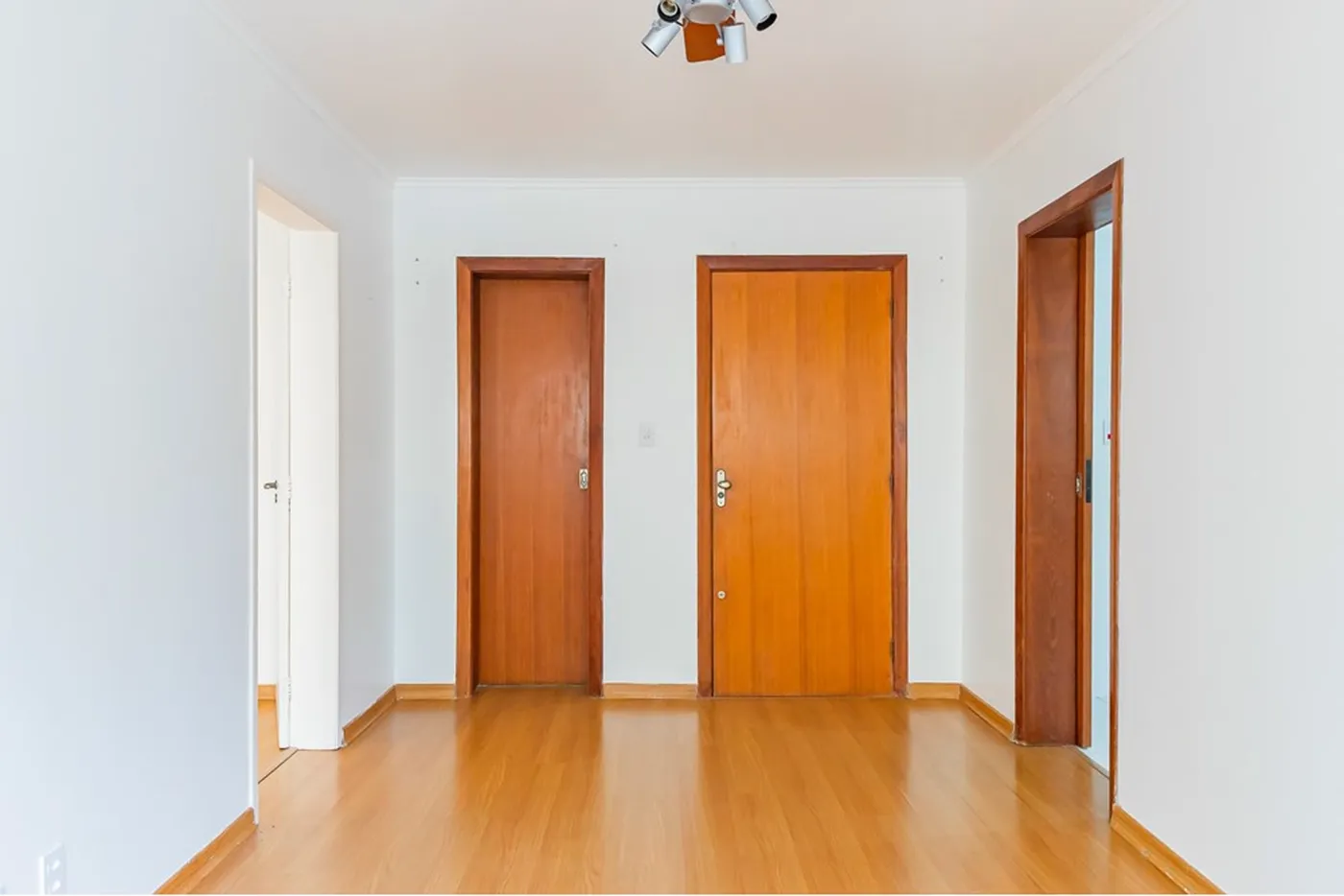 BVAG 1877 Apto 612521072-24 - REMAX Place Exclusividades