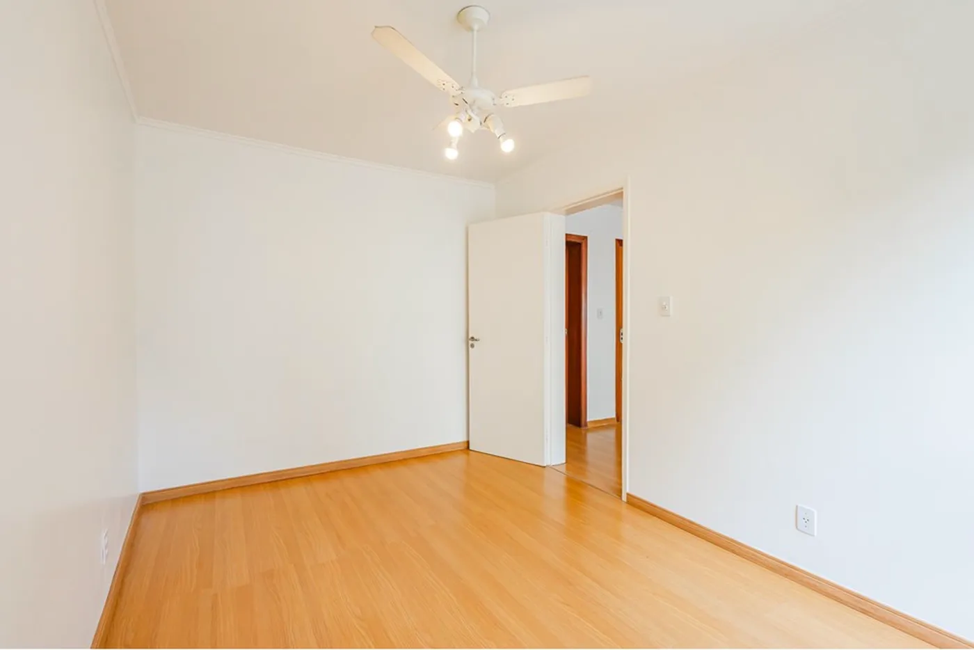 BVAG 1877 Apto 612521072-24 - REMAX Place Exclusividades