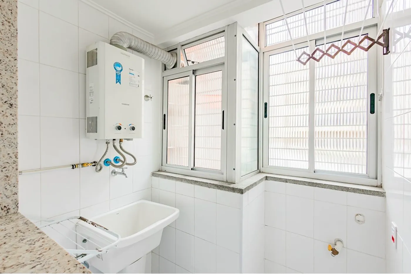 BVAG 1877 Apto 612521072-24 - REMAX Place Exclusividades