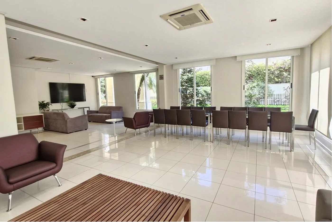 IJ 79 Apto 601361043-39 - REMAX Trio Exclusividades