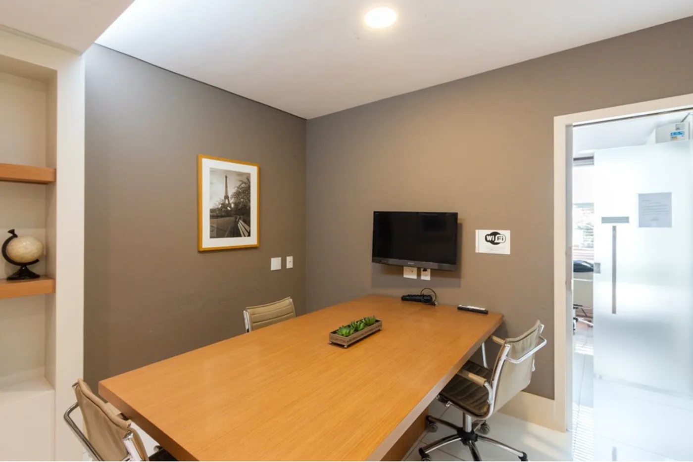 CBADMS 878 Apto 601241044-41 - REMAX Ville Exclusividades