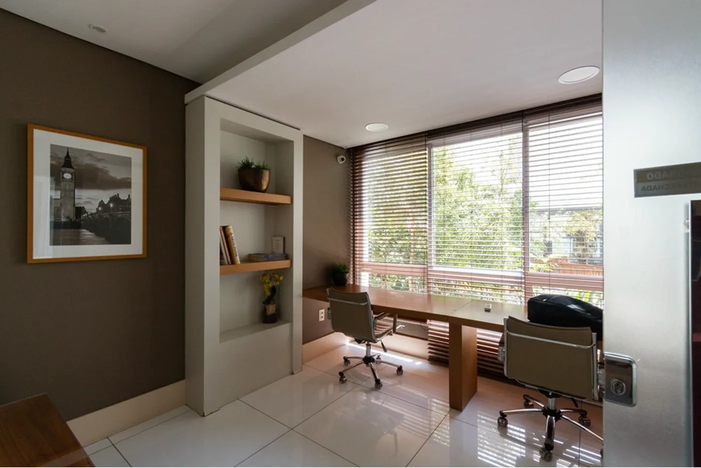 CBADMS 878 Apto 601241044-41 - REMAX Ville Exclusividades