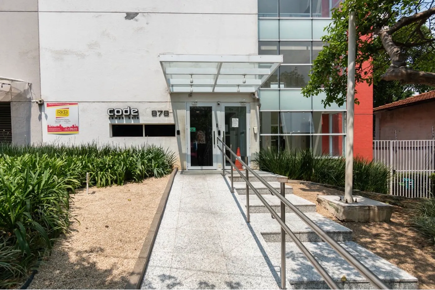 CBADMS 878 Apto 601241044-41 - REMAX Ville Exclusividades