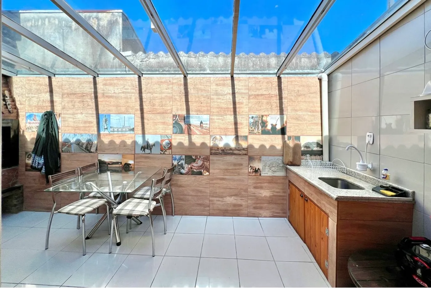 ODN 155 Casa 610241030-49 - REMAX 520 Exclusividades