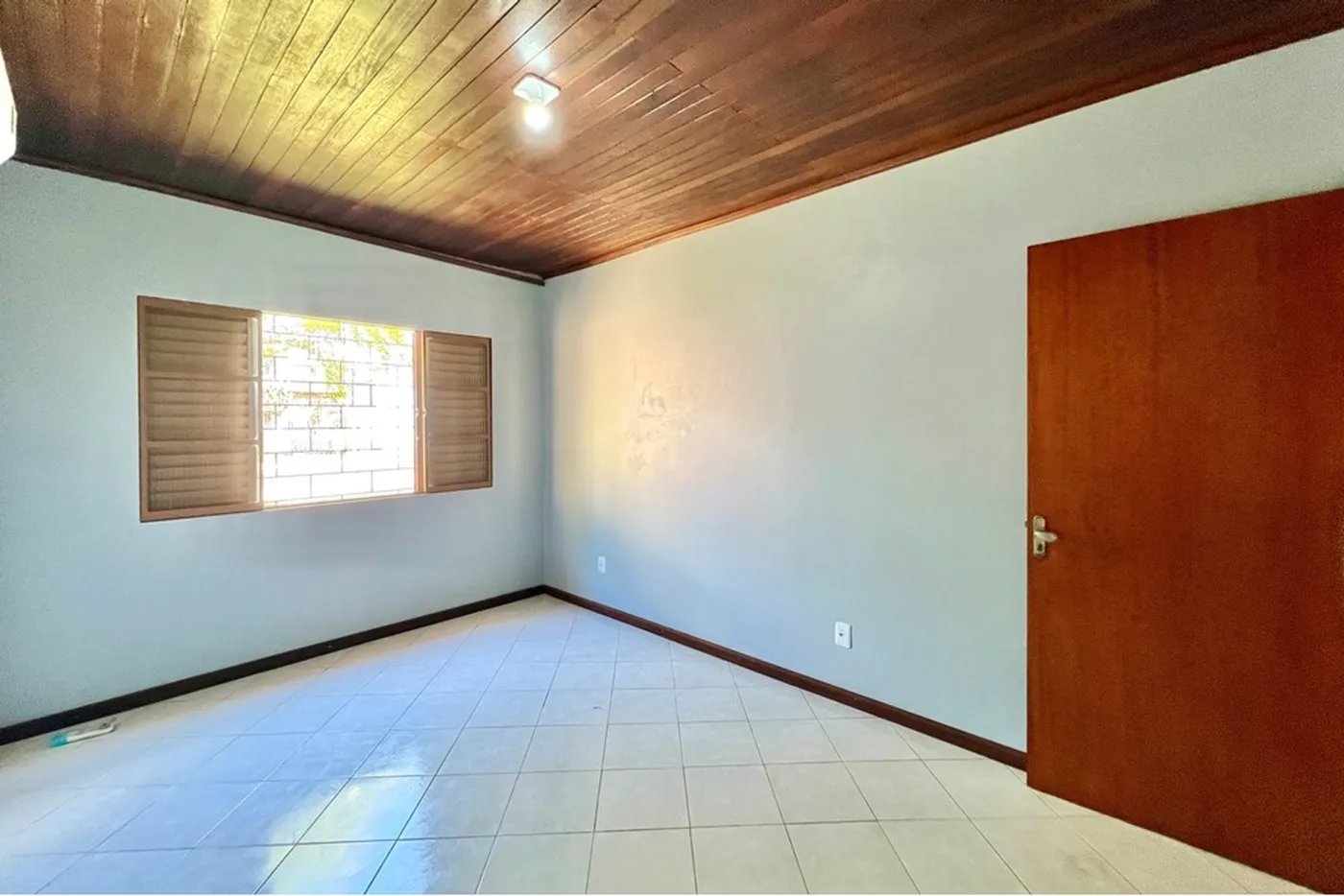 RBFC 407 Casa 610241034-20 - REMAX 520 Exclusividades