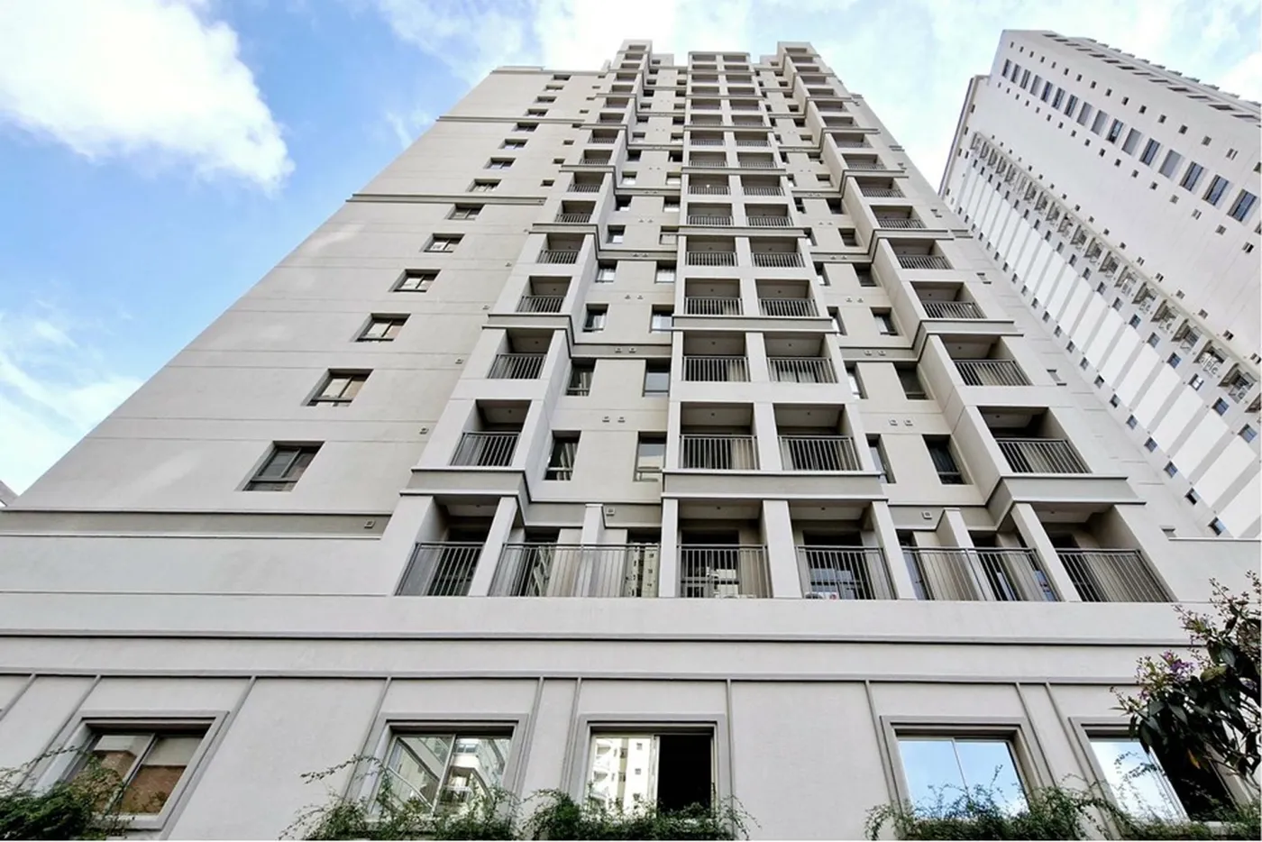 BSG 71 Apto 601131003-91 - REMAX Ares Exclusividades