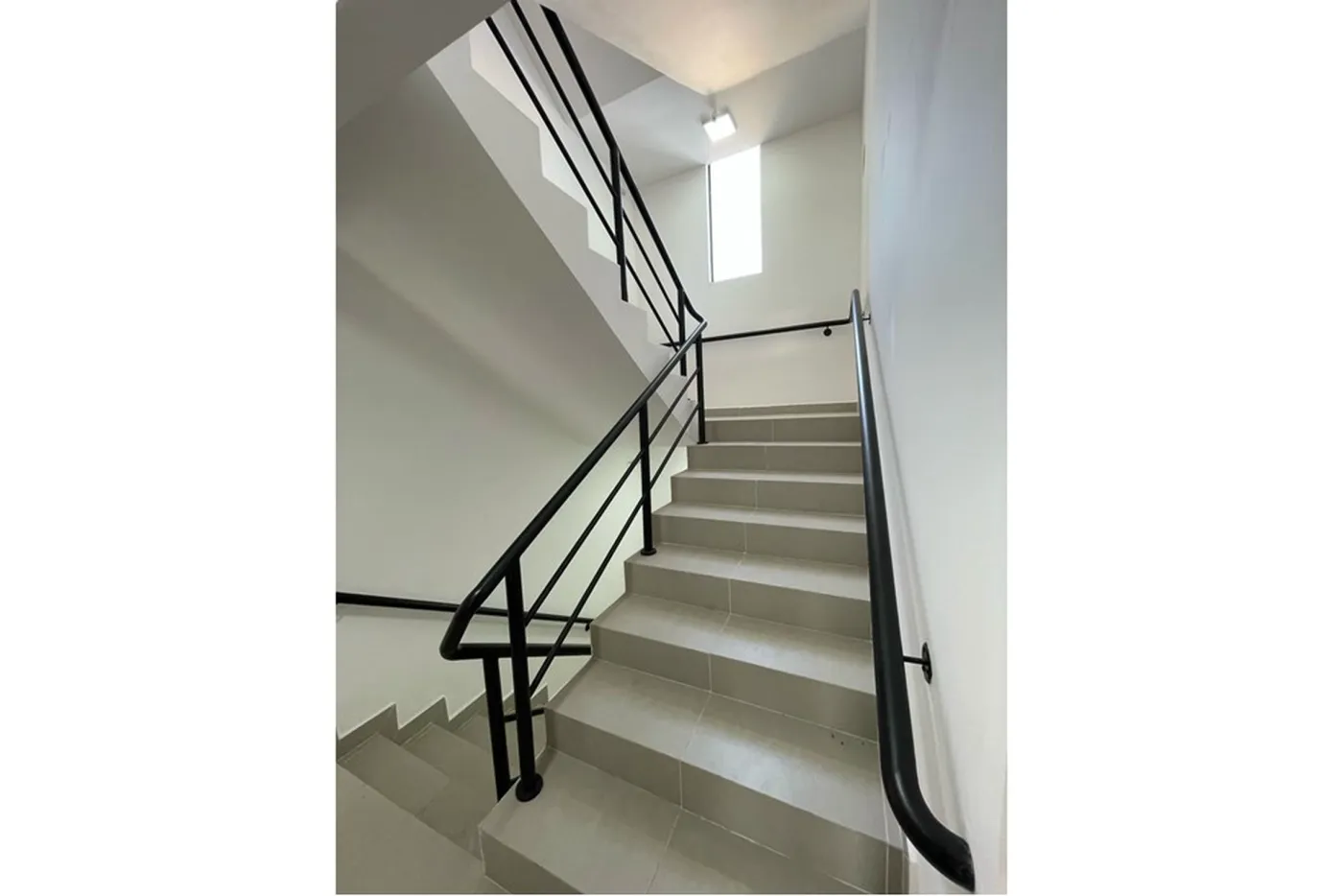 JPES 297 Apto 602291006-35 - REMAX B12 Exclusividades