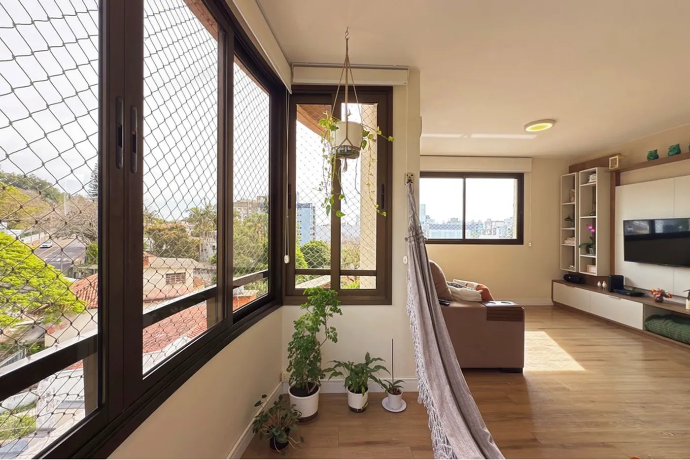 MDCL 89 Apto 610191045-33 - REMAX Casa Sul Exclusividades
