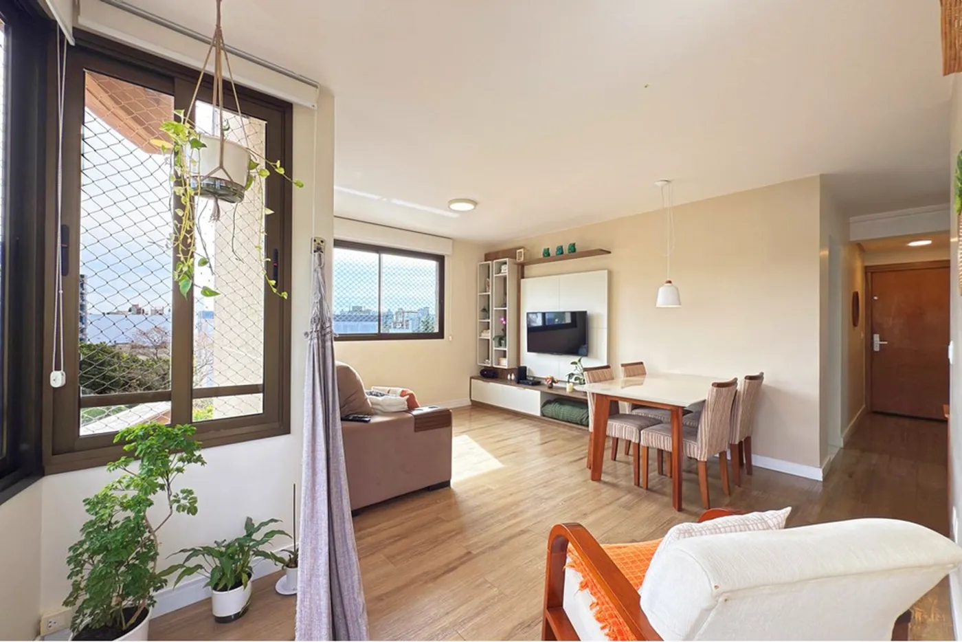 MDCL 89 Apto 610191045-33 - REMAX Casa Sul Exclusividades