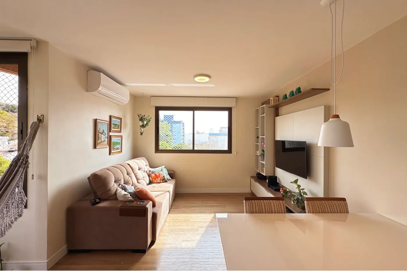 MDCL 89 Apto 610191045-33 - REMAX Casa Sul Exclusividades