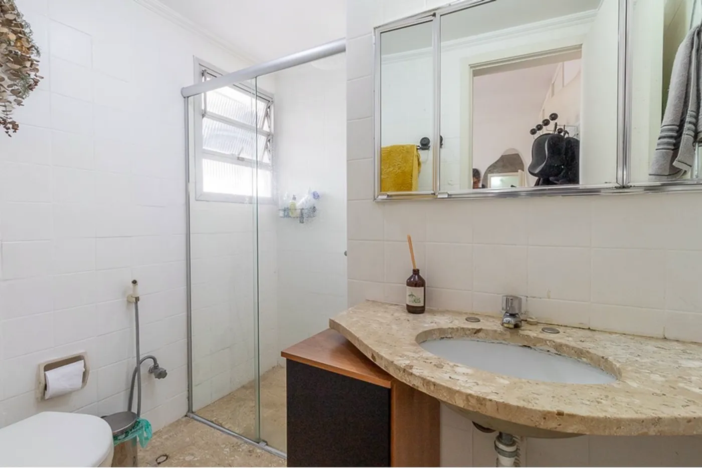 POF 1753 Apto 601081006-129 - REMAX Lepex Exclusividades