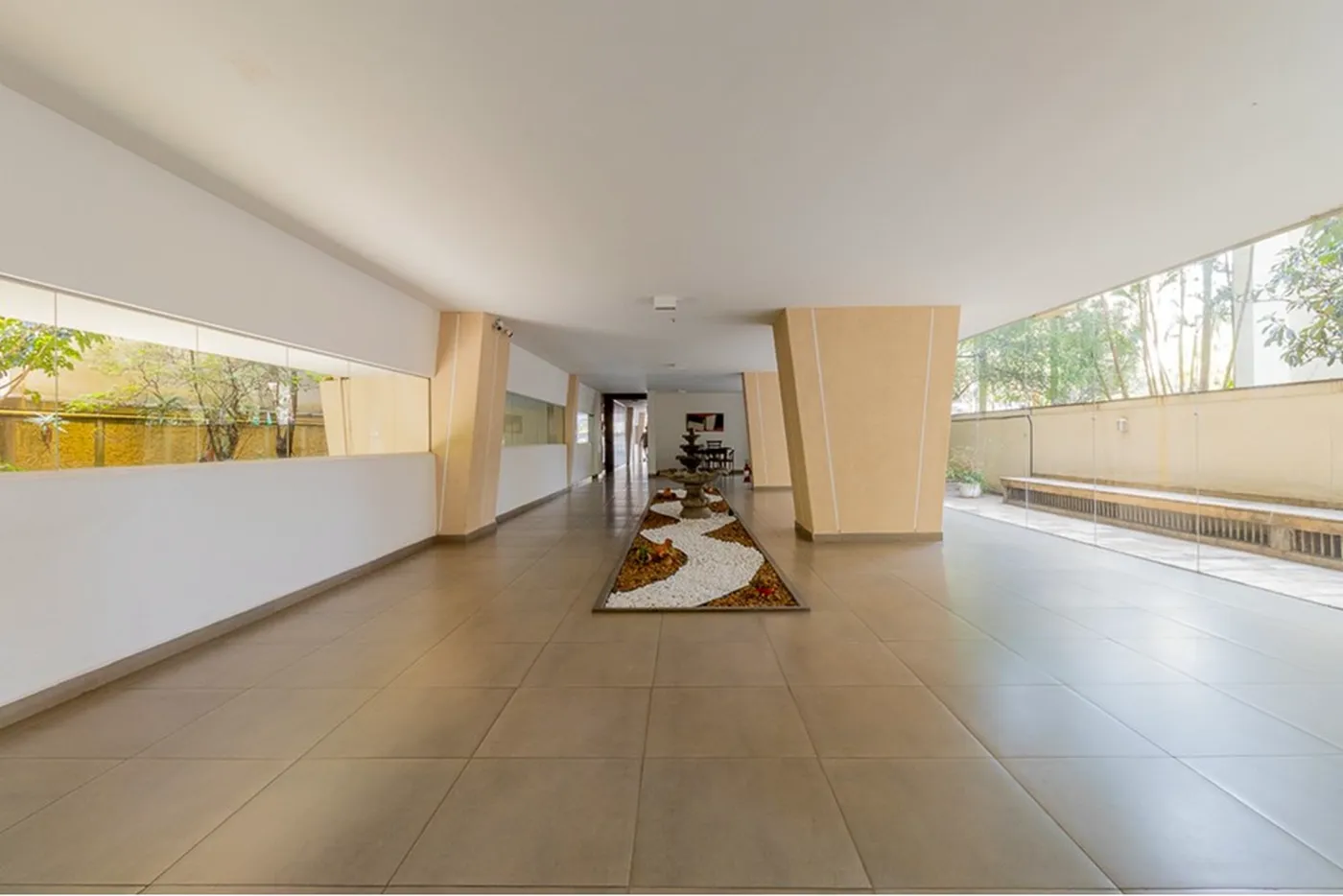 POF 1753 Apto 601081006-129 - REMAX Lepex Exclusividades